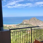 Oda ve Kahvaltı Roomantic & Piscina Idromassaggio