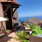 Roomantic & Piscina Idromassaggio Bed & Breakfast Cefalù