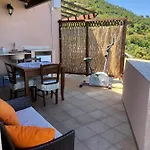 Roomantic & Piscina Idromassaggio Bed & Breakfast Cefalù