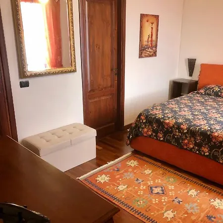 Roomantic & Piscina Idromassaggio Отель типа 