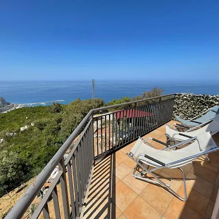 Roomantic & Piscina Idromassaggio 4*