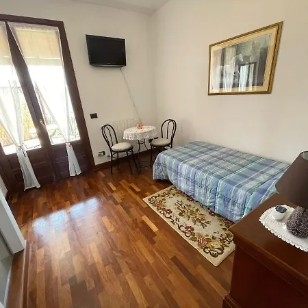Roomantic & Piscina Idromassaggio Отель типа 