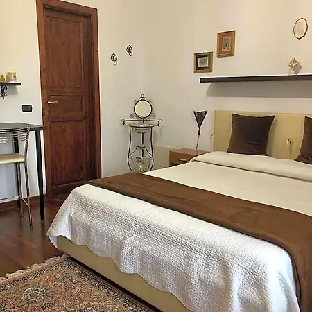 Panzió Roomantic & Piscina Idromassaggio Cefalù