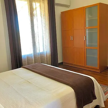 Roomantic & Piscina Idromassaggio Bed and Breakfast 4*