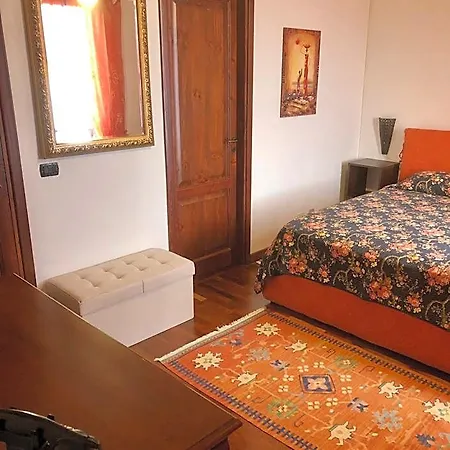 Panzió Roomantic & Piscina Idromassaggio