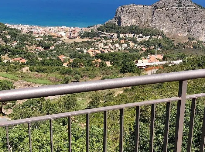 Roomantic & Piscina Idromassaggio לינה וארוחת בוקר